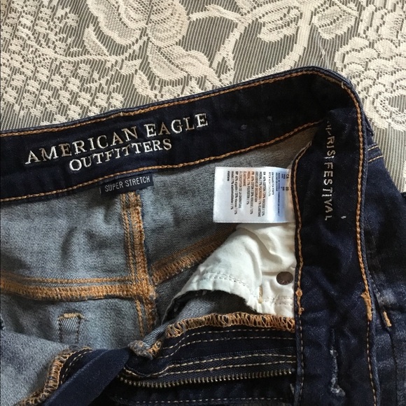 AE | Hi Rise Shorts - Picture 4 of 6